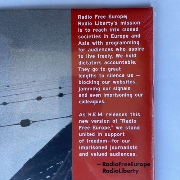 R.E.M. – Radio Free Europe 2025 – 10″ Orange Vinyl EP Craft Recordings, 2025 NEW - Picture 4 of 4